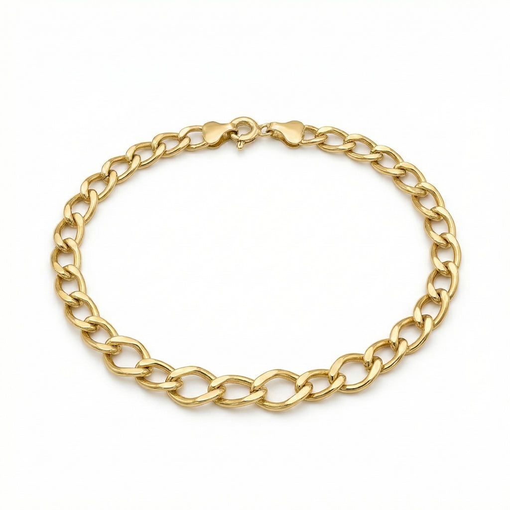 A professional 4K product photograph of the 3B Gourmet bracelet in 18k yellow gold, shown in a clean oval arrangement against a pure white background, highlighting the smooth polished finish of the links.