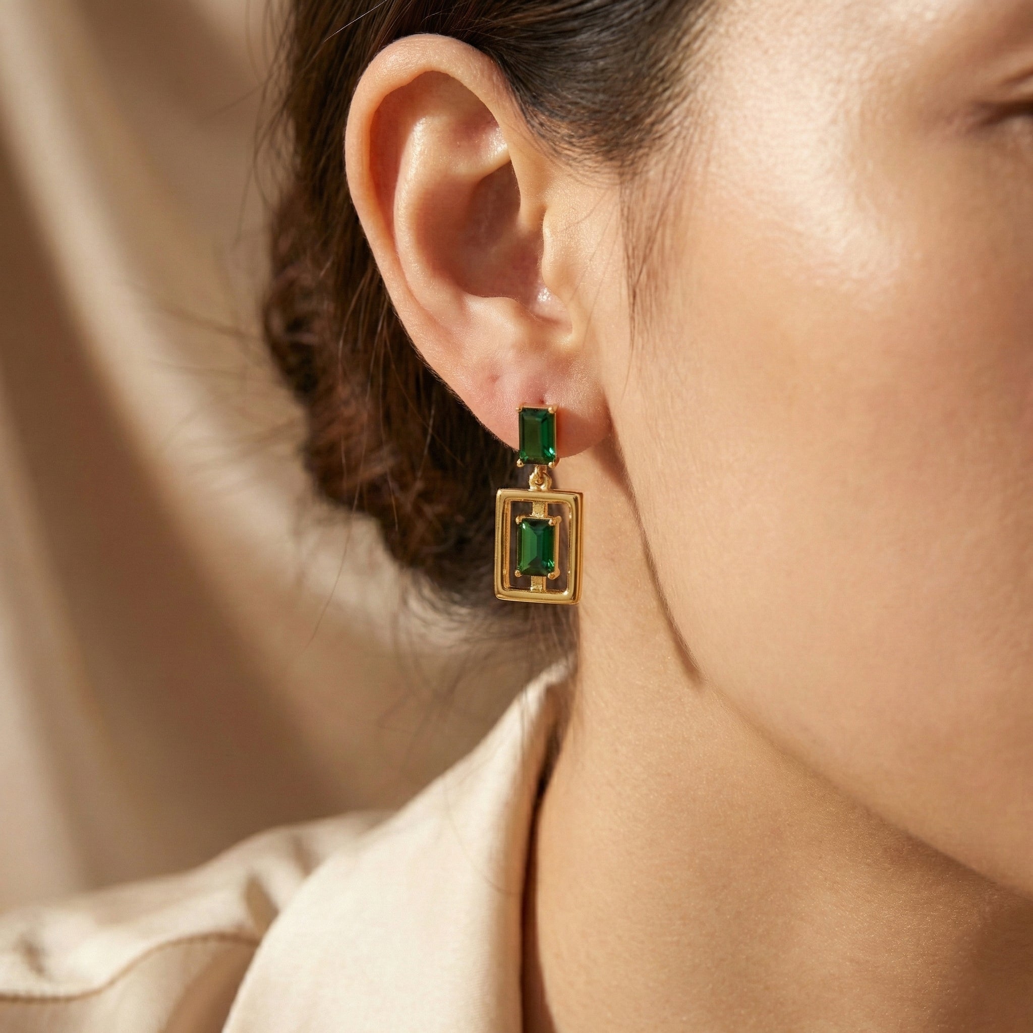 The Emerald Frame Drop Earrings 18K Yellow Gold