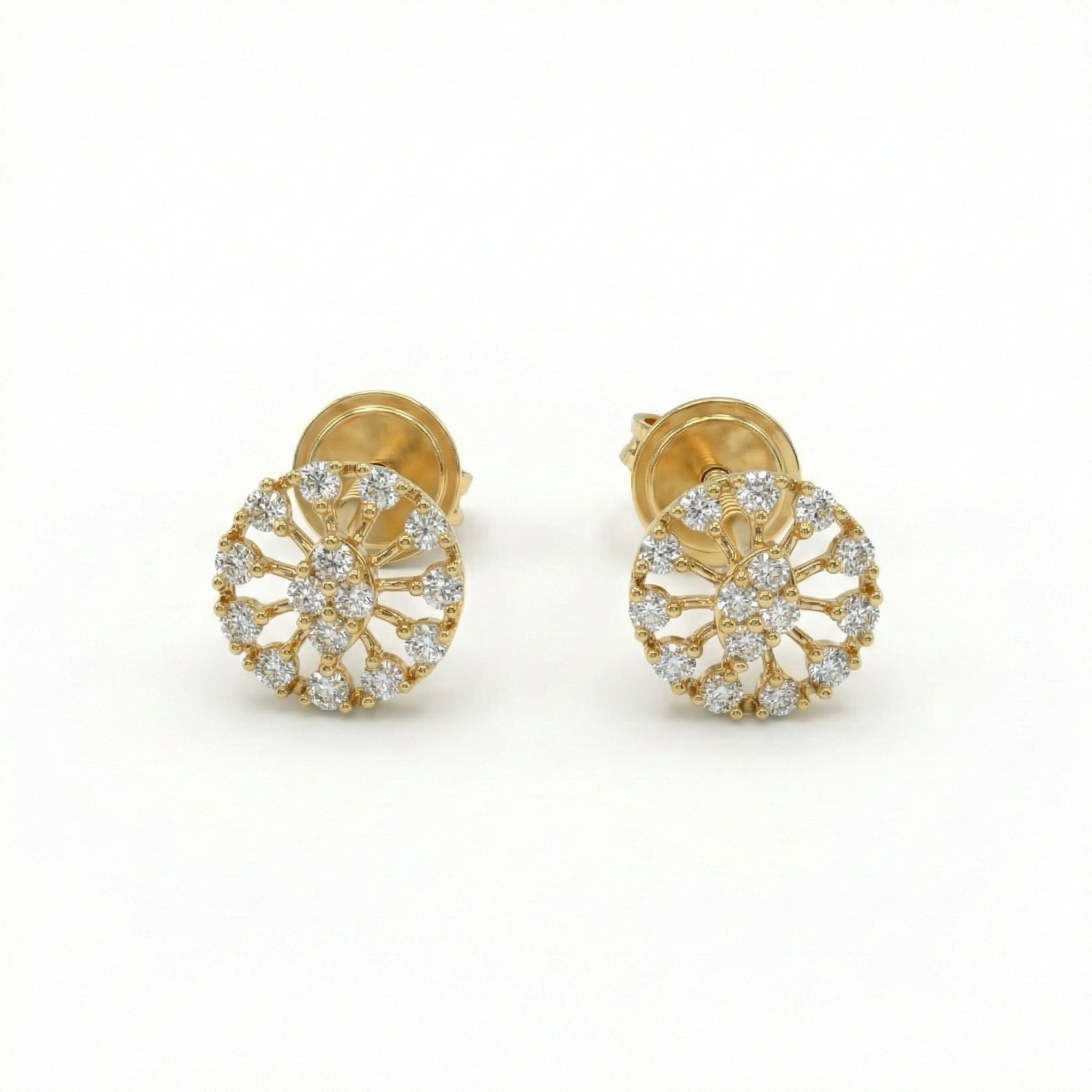 حلق مسمارية مدلاة ومفرغة بتصميم Radiant من الذهب الأصفر عيار 18