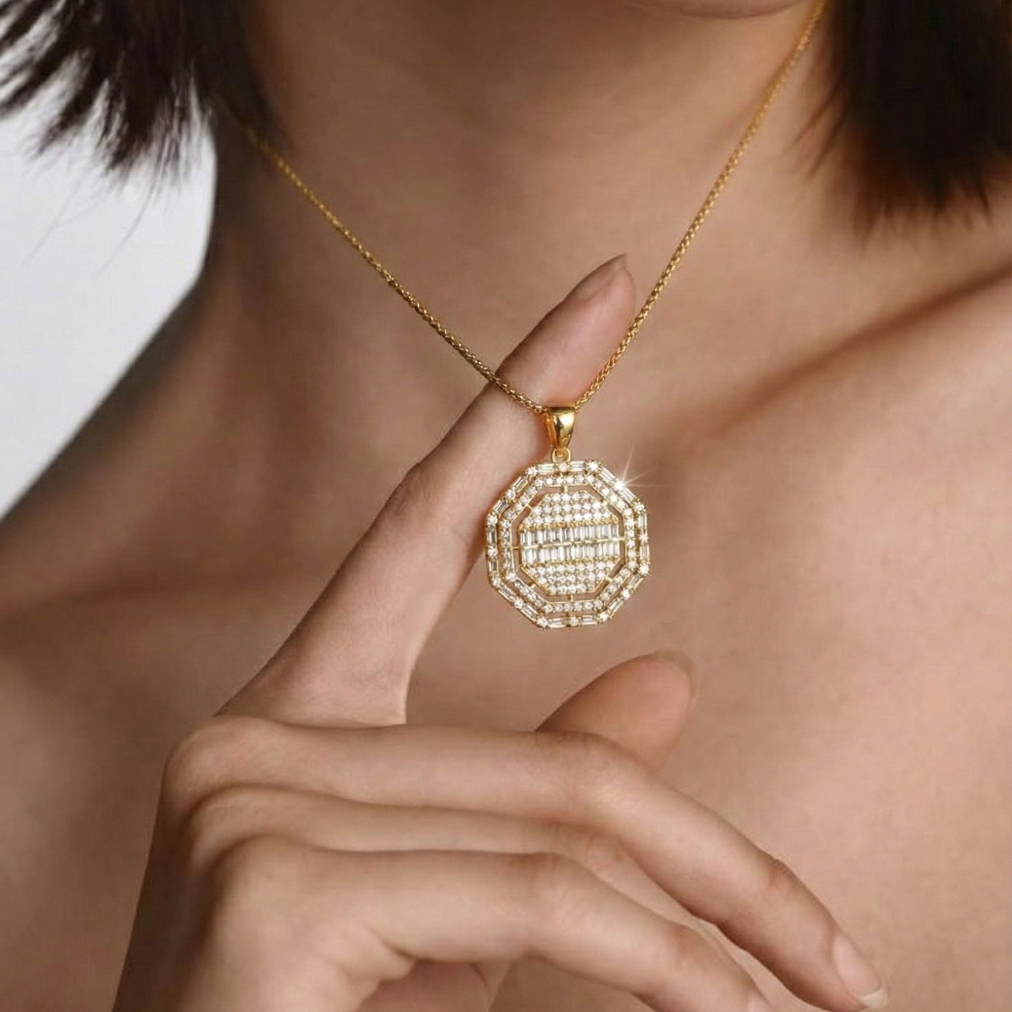 Radiant Octagon Pendant in 18K Yellow Gold