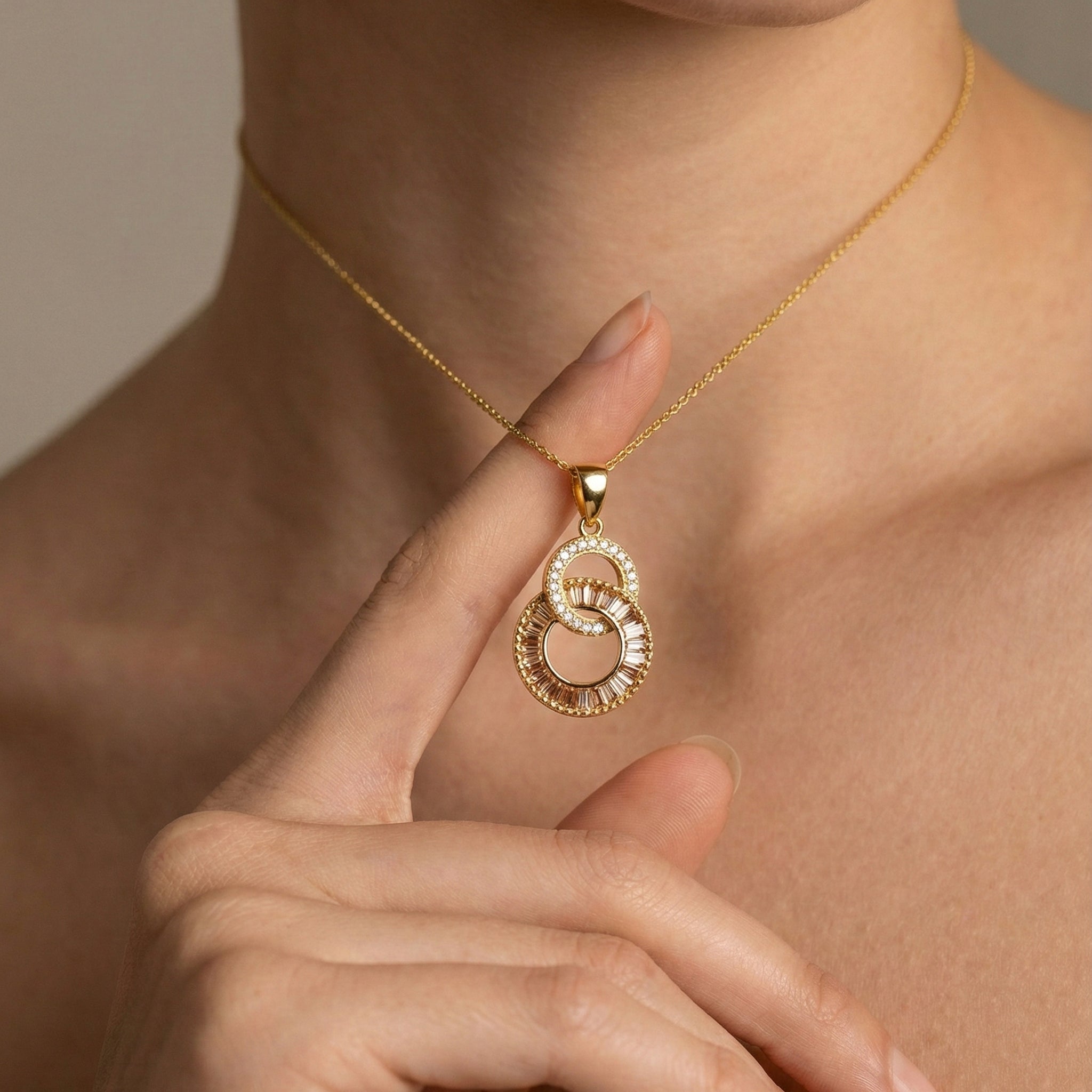 Eternal Bond Pendant in 18K Yellow Gold with Champagne and White Baguette Stones